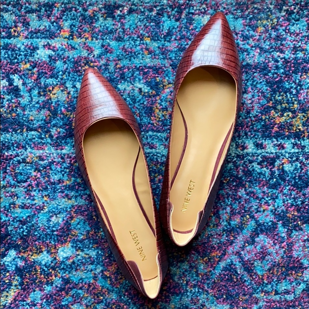 Nine West Liplock Flats